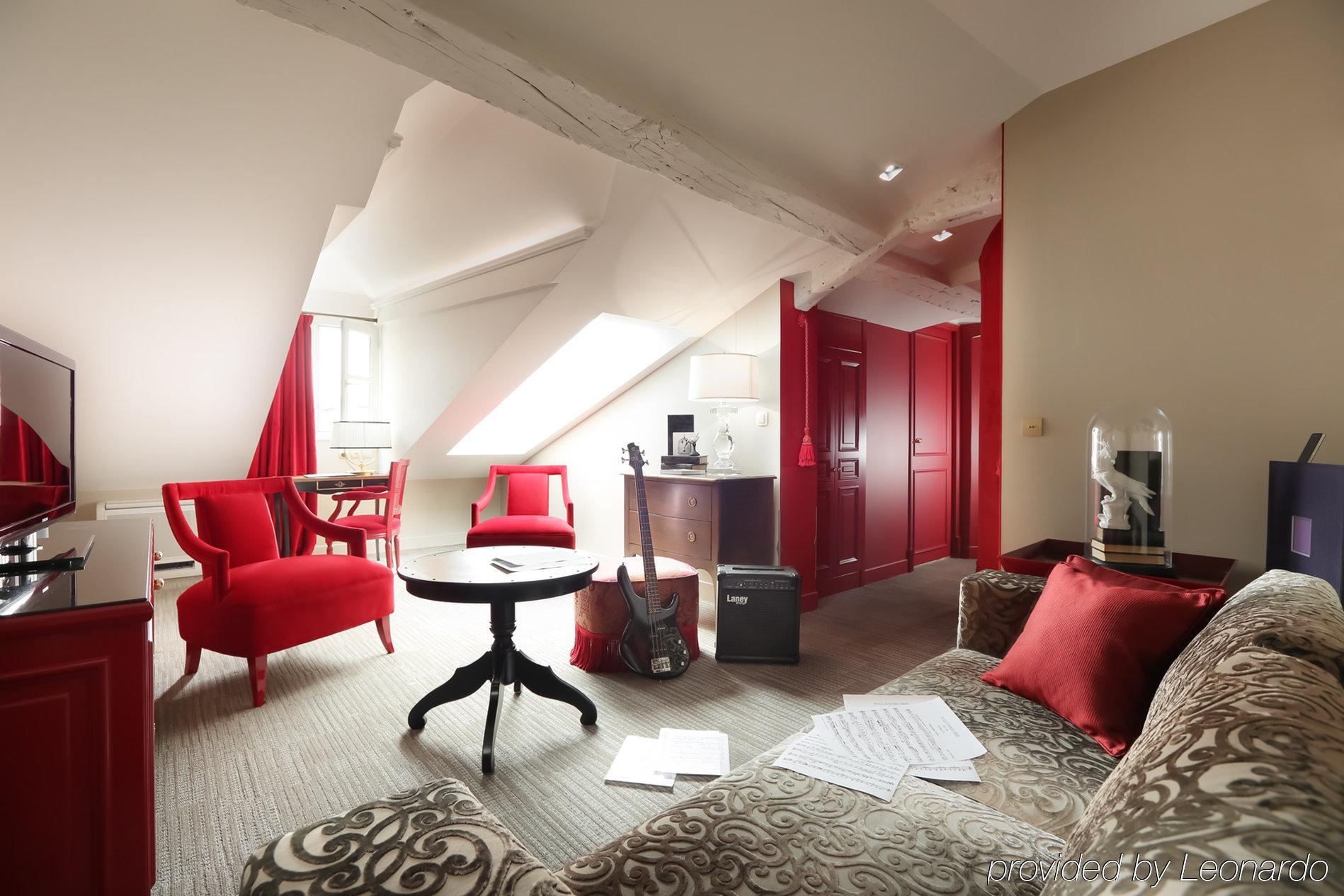La Maison Favart Paris Room photo